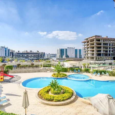 Lofts By Elegant Hospitality - Across Auc-3