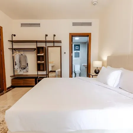 Lofts By Elegant Hospitality - Across Auc-2